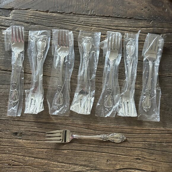 Oneida Community Louisiana Glossy Stainless Steel Salad Fork 6¾" Set Vintage NIP - Picture 1 of 8